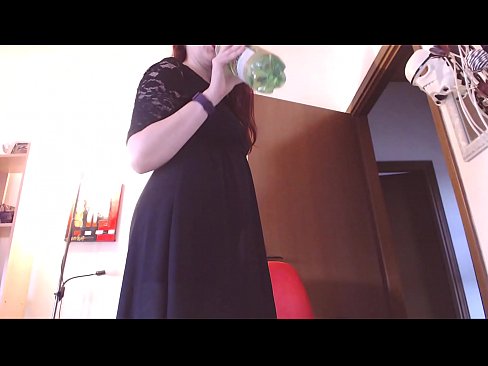 ❤️ Ein unterwürfiger Sklave, der schmutzige und üppige Höschen liebt, wird gezwungen zu masturbieren, nachdem er dieses Video gesehen hat! ❤ Super sex bei porn de.quizfarmature.ru ❌