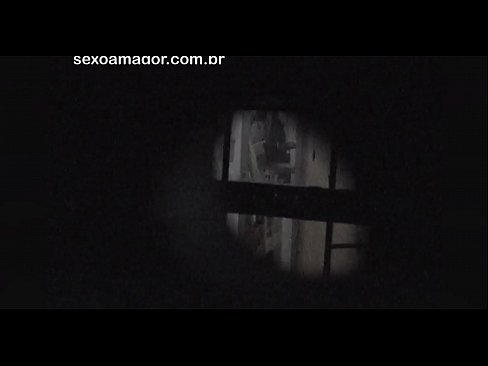 ❤️ Blondie wird heimlich von einem Voyeur aus der Nachbarschaft gefilmt, der sich hinter Hohlblocksteinen versteckt ❤ Super sex bei porn de.quizfarmature.ru ❌